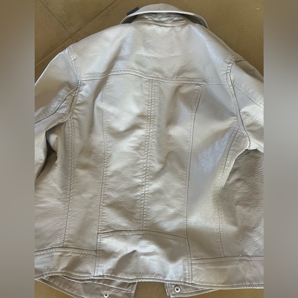 Blank NYC On The Rocks Jacket - Picture 10 of 10